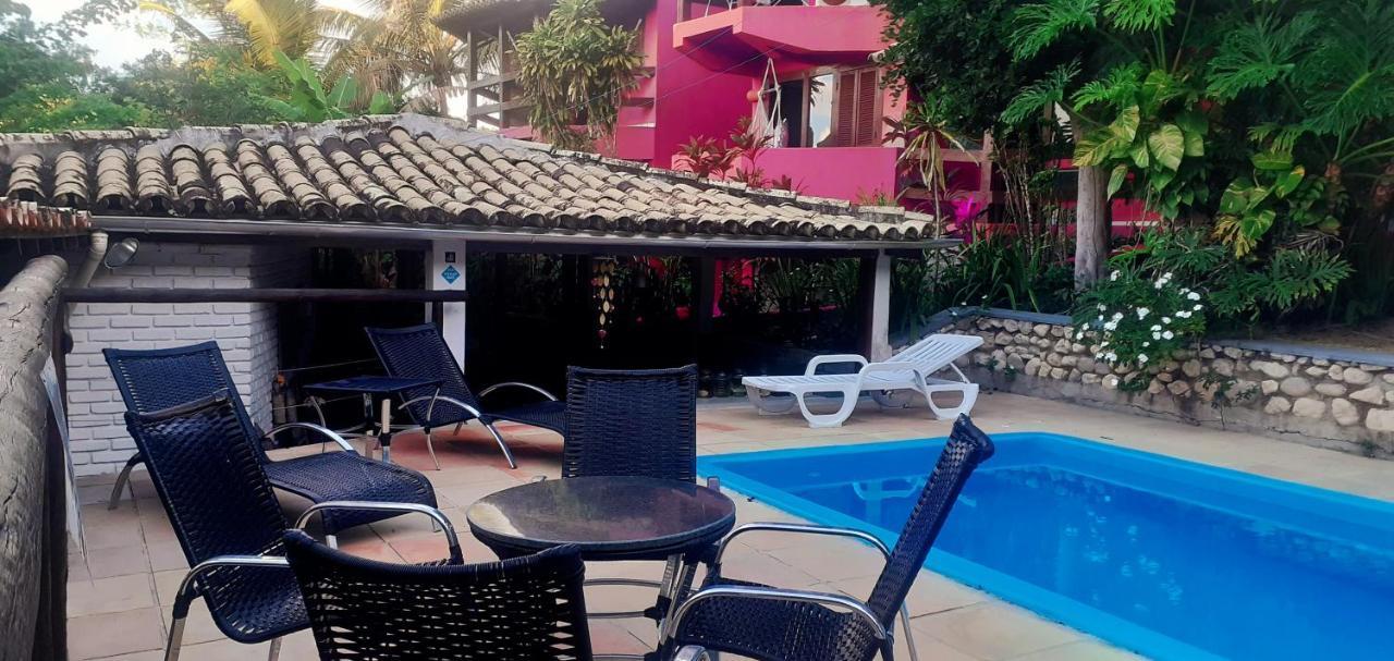 Novos Baianos Hostel E Pousada Порту-Сегуру Экстерьер фото
